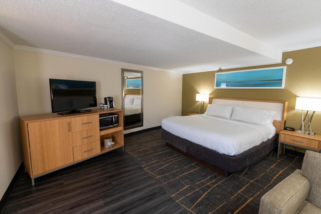 Holiday Inn Greenville By Ihg Exterior foto
