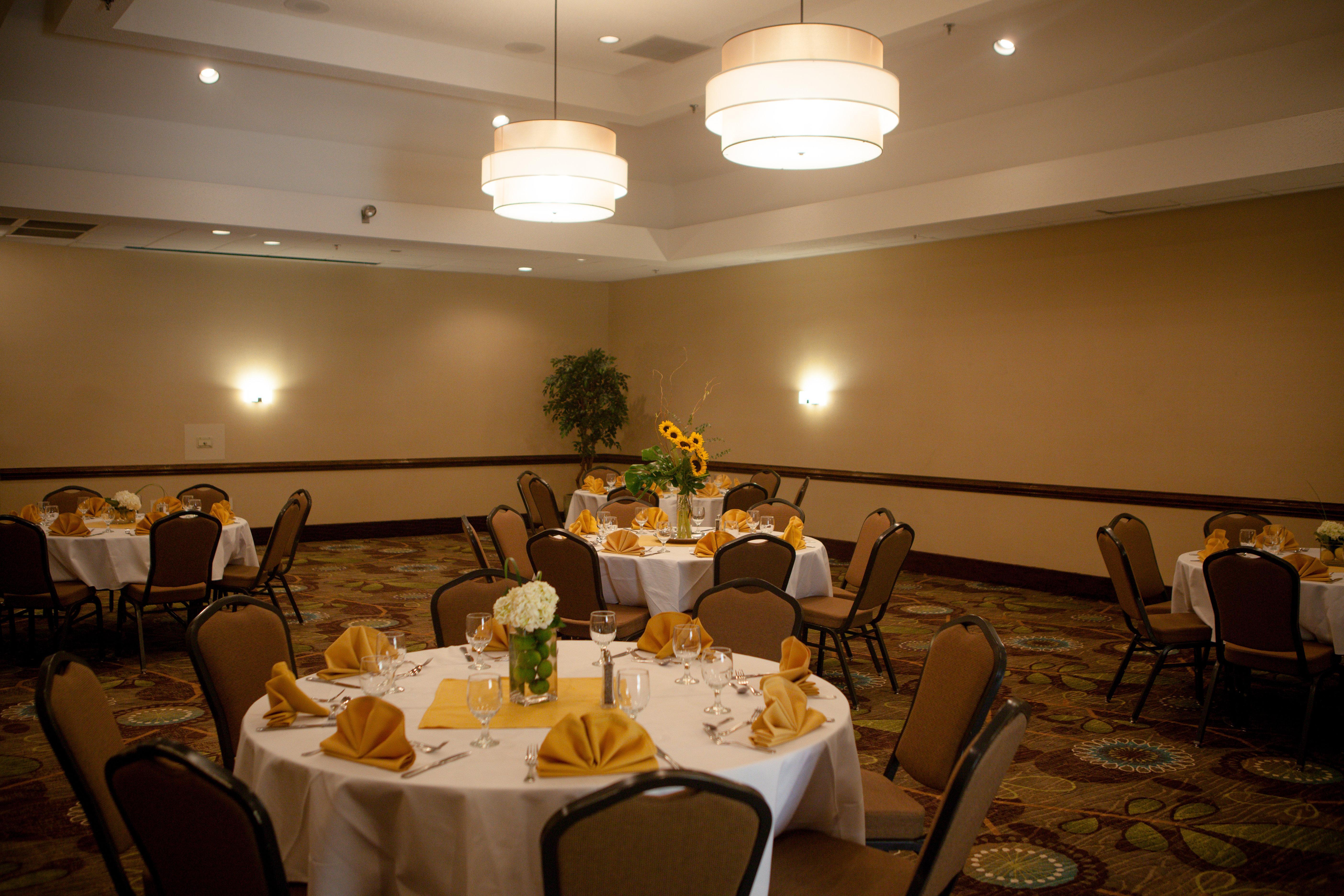 Holiday Inn Greenville By Ihg Exterior foto